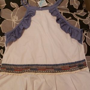Very cute tank top.